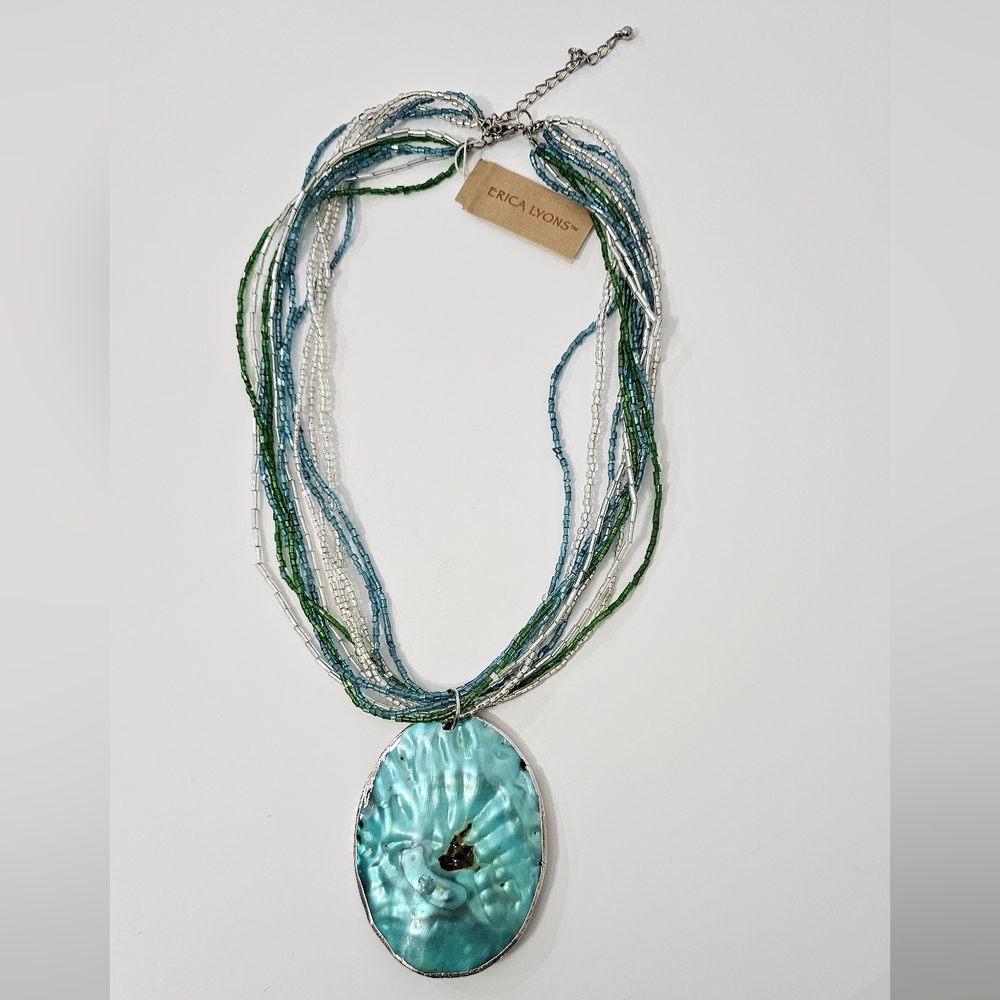 ERIKA LYONS Necklace/ Green